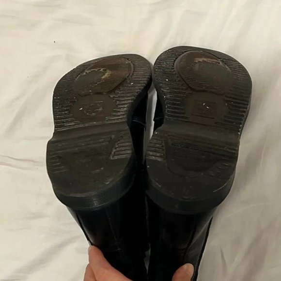 Dr. Martens Vegan Flora Chelsea Boots - Picture 2 of 4